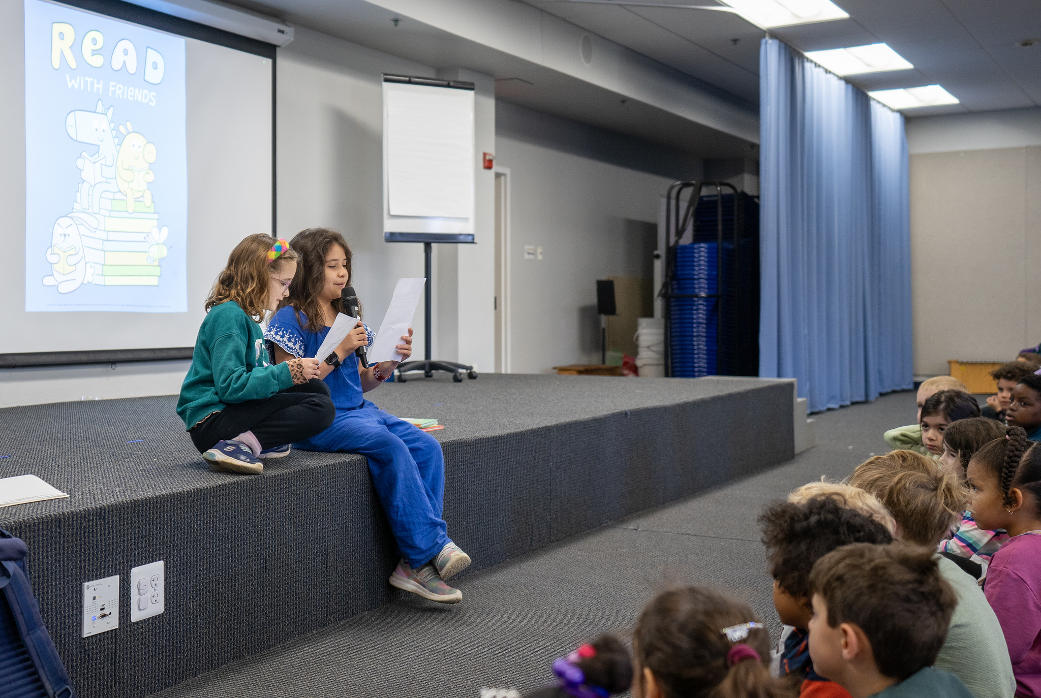 Benefits-of-Kids-Reading-Fiction